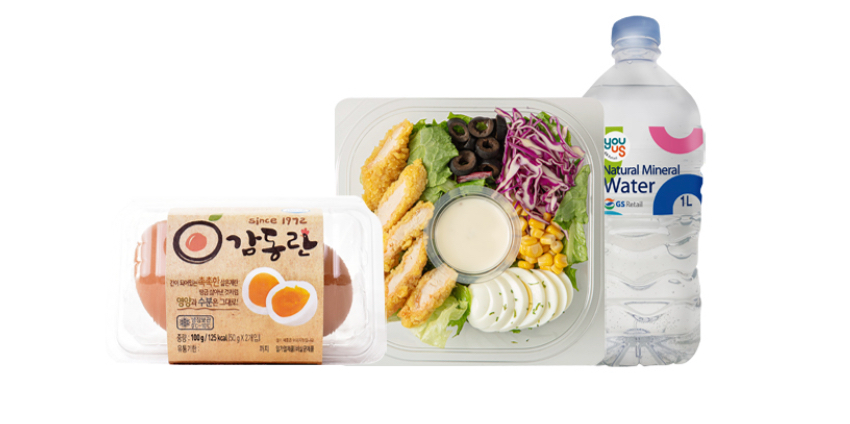 계란&#44; 샐러드&#44; 물