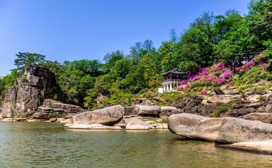 철원 고석정 통통배