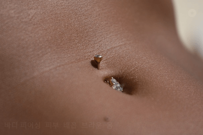 배꼽 때 제거 건강에 괜찮을까