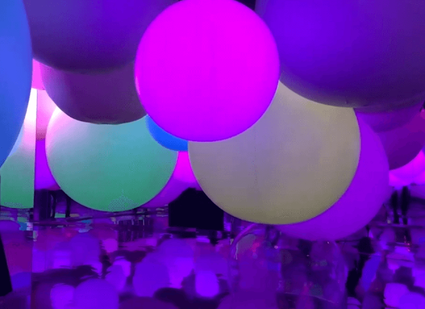 녹테마레 위드스페이스 풍선볼