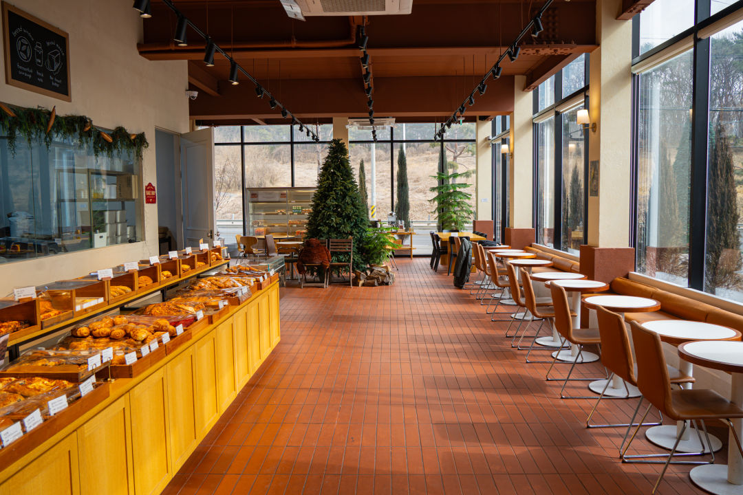 융건릉 시노퍼 매장 내부