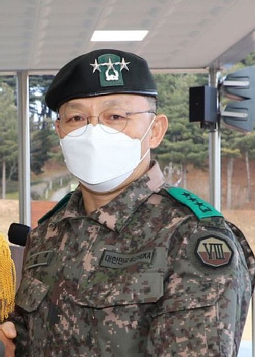 여운태 육군중장