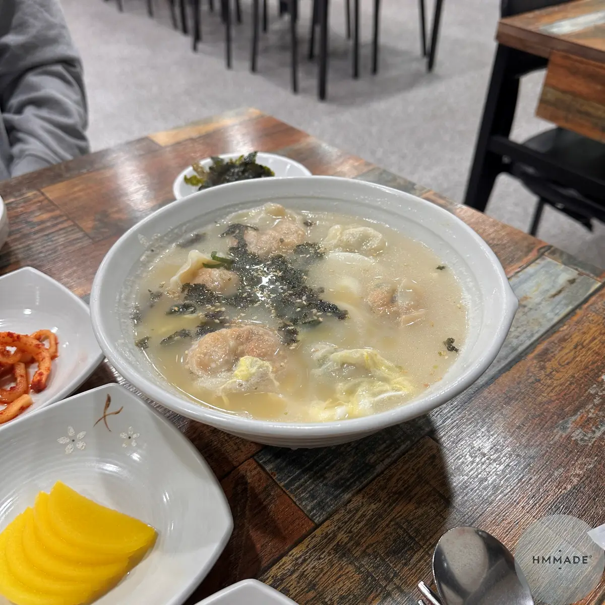 충주-맛집-스마일만두-사골떡만둣국