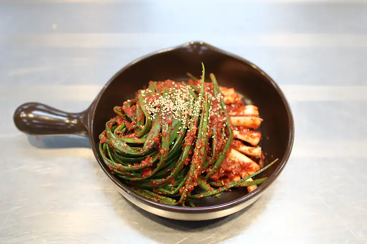 다채로움 가득 30년 내공이 깃든 최고의 반찬 인천 연수구 맛집 추천 생방송투데이 반찬가게 오늘방송 우리동네 반찬가게