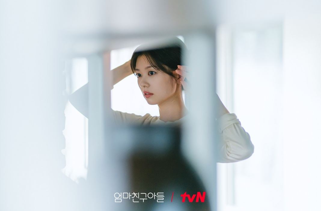 엄마친구아들 몇부작 시청률 재방송 편성표 줄거리 OTT