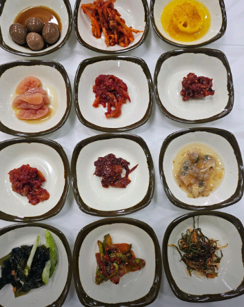 극한직업 논산 강경 젓갈백반 맛집 정보