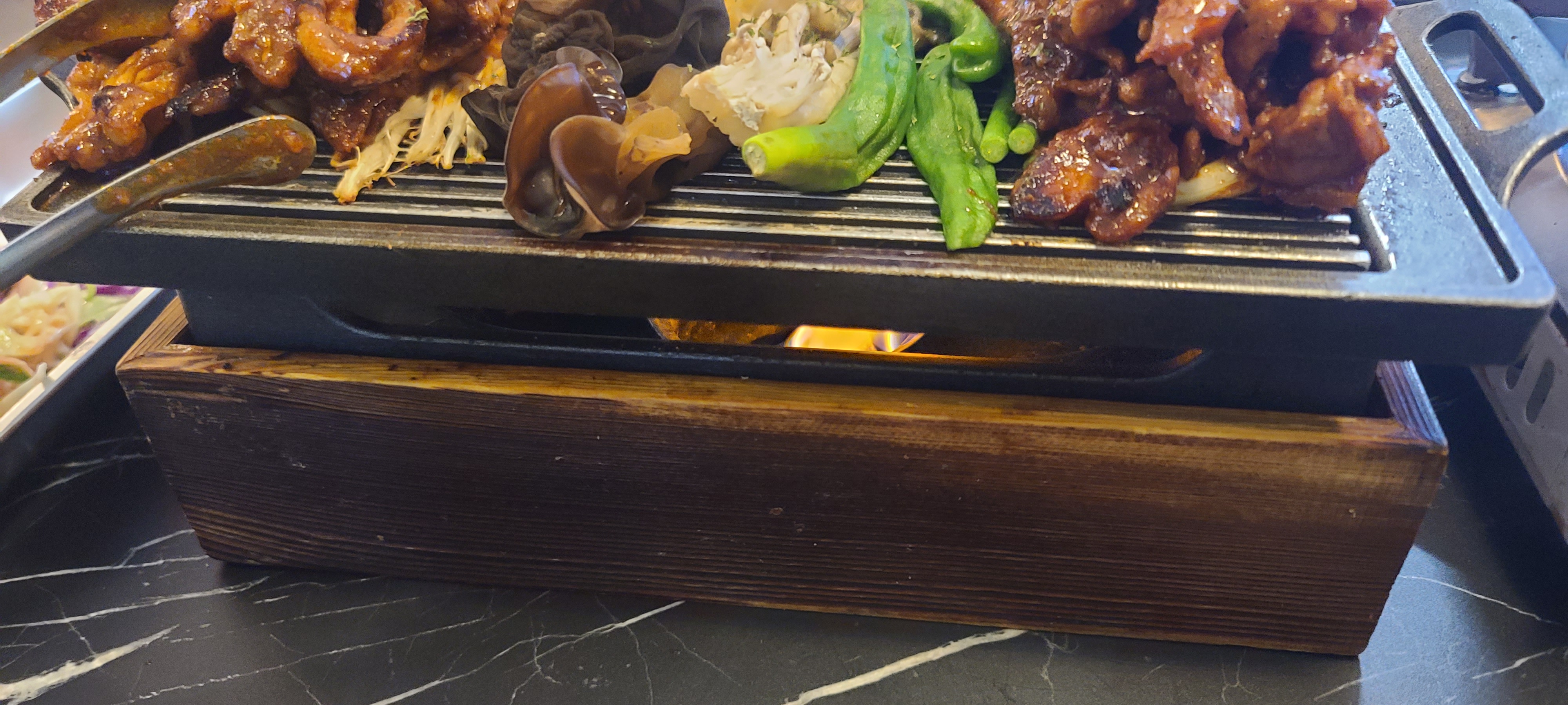 표숙닭발 하대원맛집 닭발맛집 닭목살구이 성남맛집 동네맛집 메뉴판 기본반찬 따뜻함