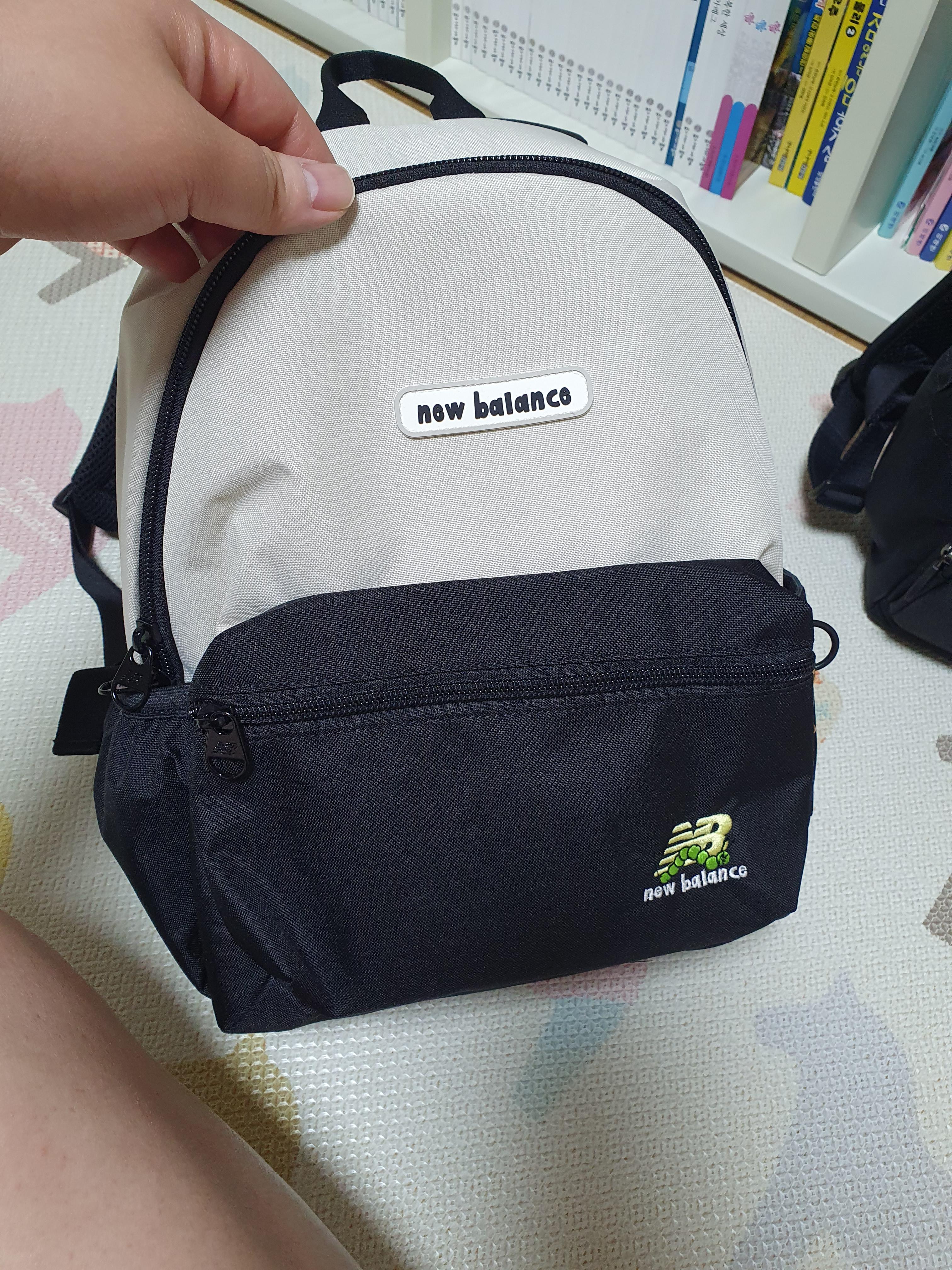 뉴발란스 소풍 가방 피크닉 데일리 백팩 아이보리