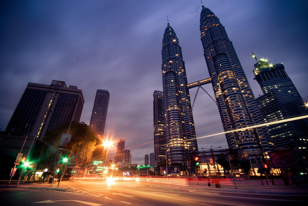 쿠알라룸푸르의 페트로나스 타워 사진