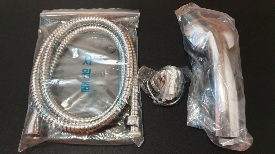 샤워기 호스 및 샤워헤드