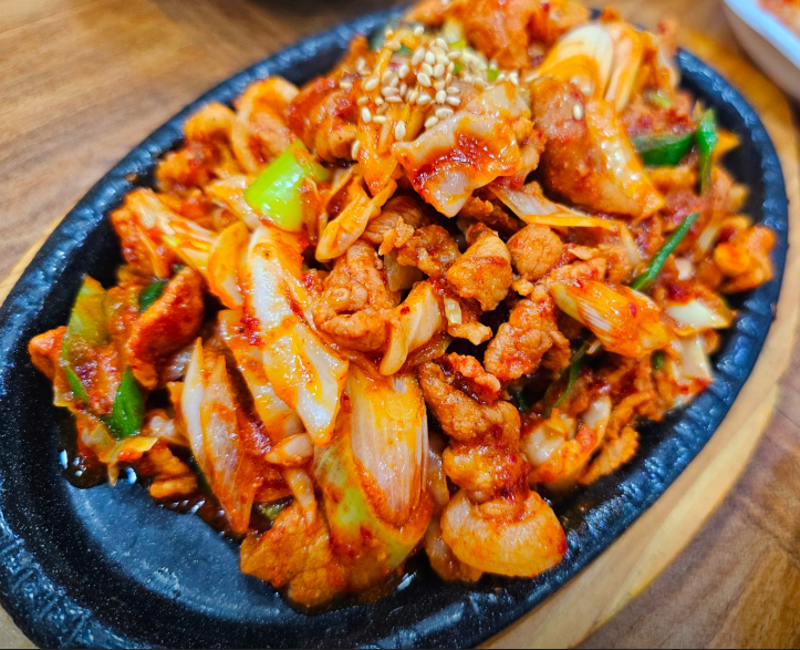 생생정보 8천원 백반 한정식 갈치조림 가자미조림 동태탕 가격파괴WHY 경기 의정부 전주식당