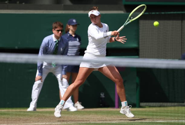 잔디 코트에서의 리턴 전략 &ndash; 공격과 수비 사이의 선택