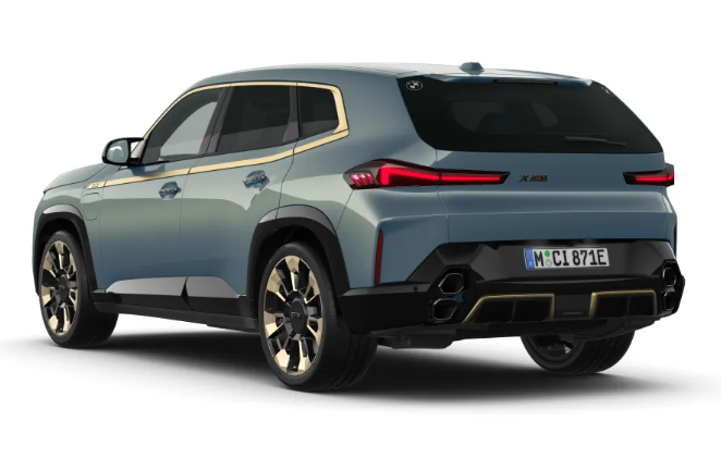 bmw-xm-후면