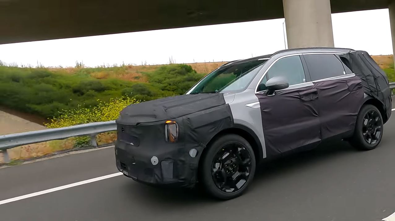 기아 '쏘렌토 페이스리프트' 위장막 테스트카