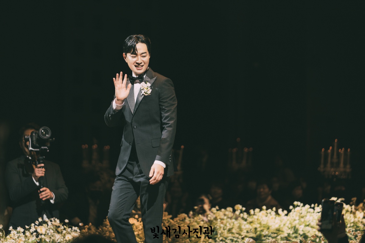 소풍컨벤션웨딩 라온제나홀 본식스냅 서브스냅 19