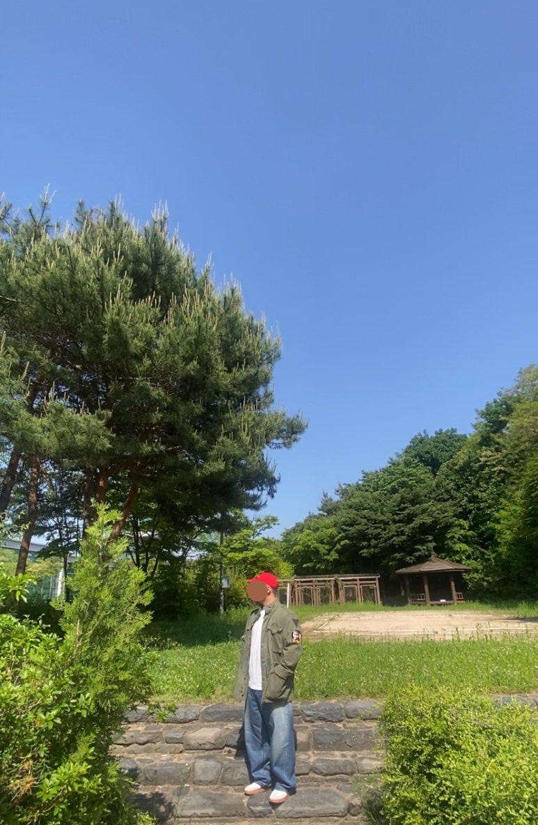 데일리룩(2024. 5. 18.)나이키 헤리티지 86 퓨추라 워시드 레드, 폴로랄프로렌 야상 M-65, 어커버 반팔, 에러스익셉티드 왁스드 데님팬츠, 아디다스 그라다스 그린 삼바