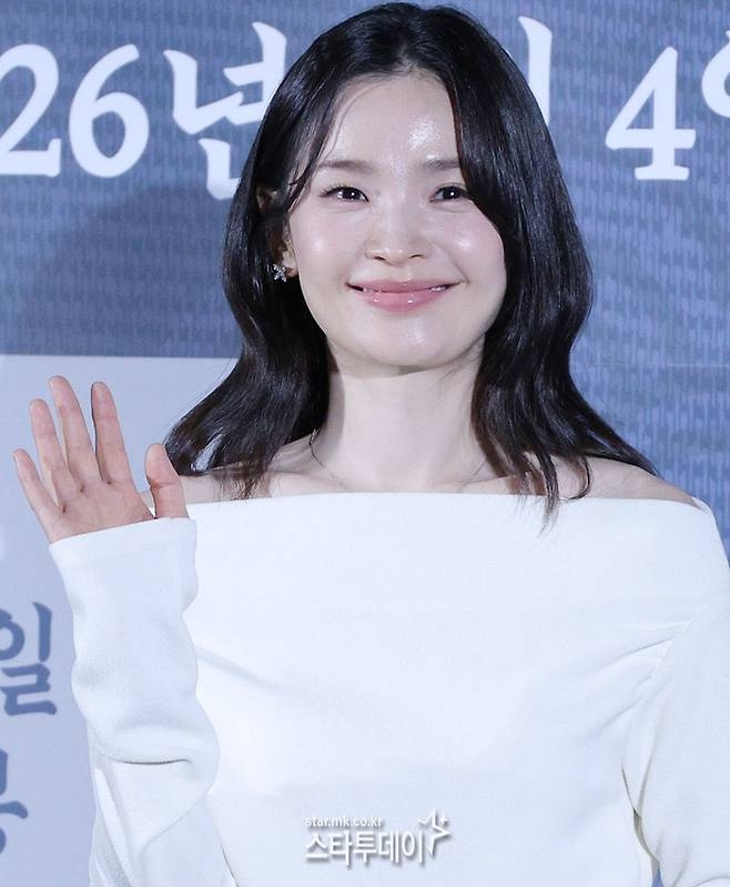전미도 미담 소속사 상품권 지급, &lsquo;왕과 사는 남자&rsquo; 인센티브 나눈 사연 참고 이미지 2