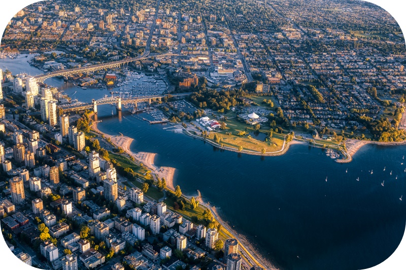 캐나다-밴쿠버-도시-전체-바다-다리-건물-항공뷰