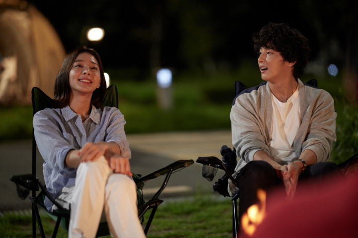 함께캠핑을간설인아와윤시윤