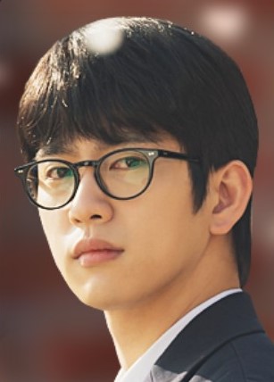 마녀 이동진 역