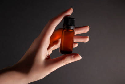 에센셜 오일 안전 가이드: 사용 전 꼭 알아야 할 주의사항