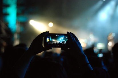 영상 제작과 편집: AI 툴로 프로세스를 혁신하는 방법