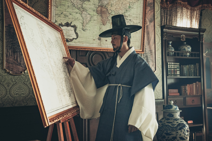 지도를공부하는윤시윤