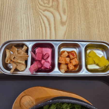 혼밥하기 좋은 식당 알촌 미아수유직영점 밑반찬