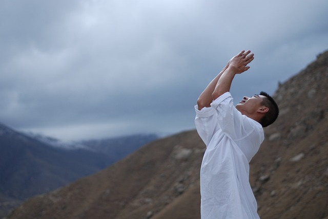 고대 힐링 도구 '사운드 볼'이 뇌와 마음을 치유하는 원리