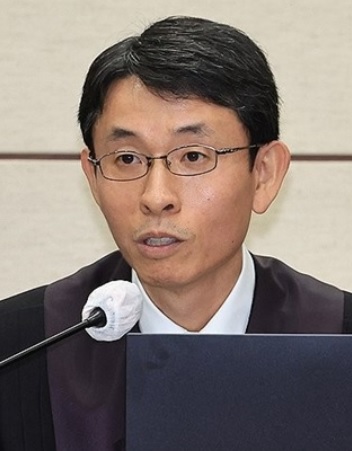 우인성 판사 프로필