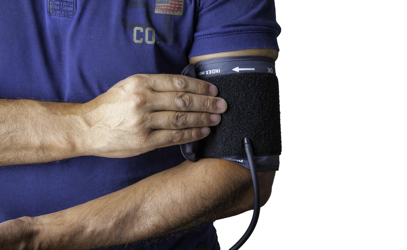 집에서 하는 무료 건강 체크법 – 스마트폰과 간단한 도구로 건강 상태 점검하기