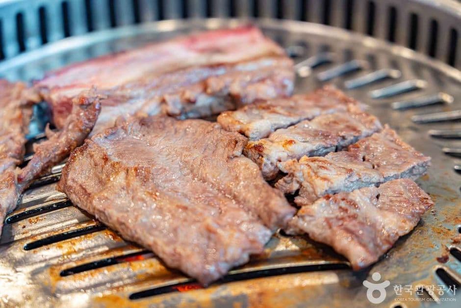 [서울 근교 여행]수원화성 카페&middot;맛집 추천｜성곽길 산책 후 들르기 좋은 곳