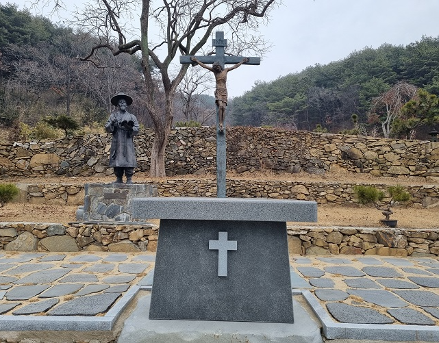 산막골 성지, 황석두 루카 성인 상