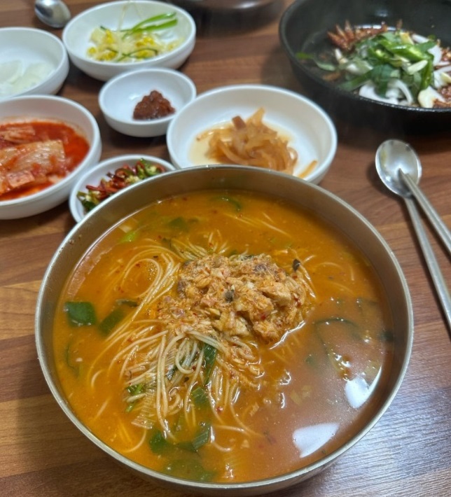 백반기행-영동-어죽-생선국수-청산식당