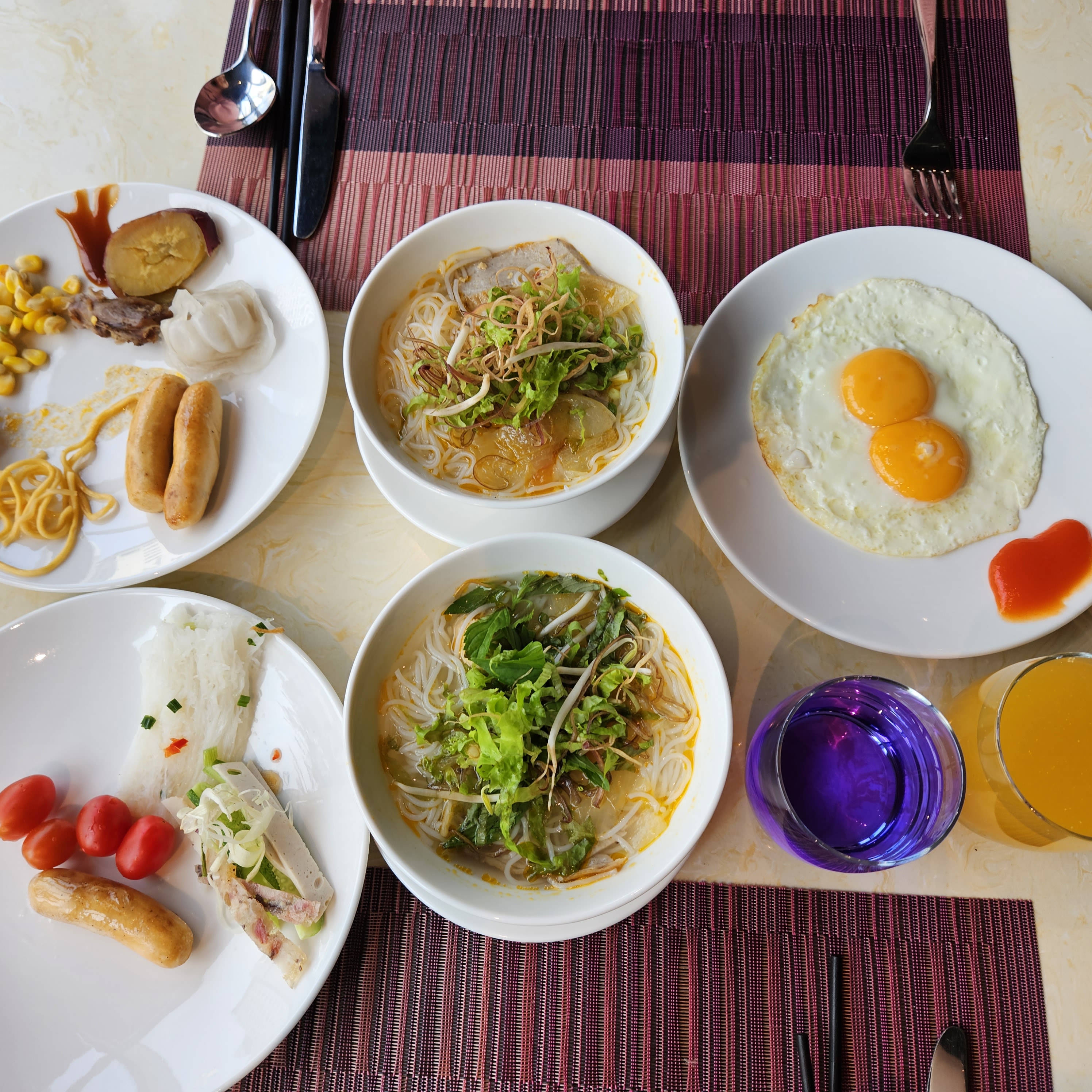 더 엠피리얼 조식 사진1