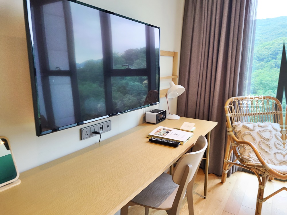 라까사호텔 광명 슈페리어 더불룸 그린 마운틴뷰, 힐링 호캉스 경기도 호텔