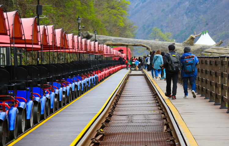 김유정 레일바이크