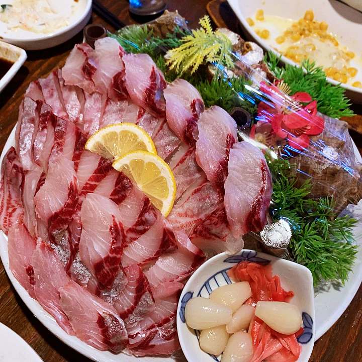 돼지방어 대방어 현장치고 숙성 방어회 인천 송도 맛집 추천