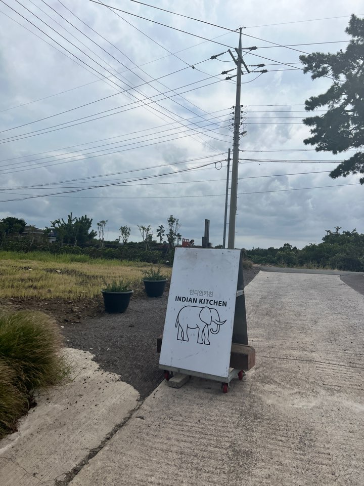 제주도 10월 11월 날씨 가볼만한 곳 항공권 렌트카 여행코스 준비물 기내반입 김포공항