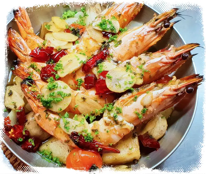 생활의달인-은둔식달-전통-스페인식-구운-닭-요리-달인-맛집