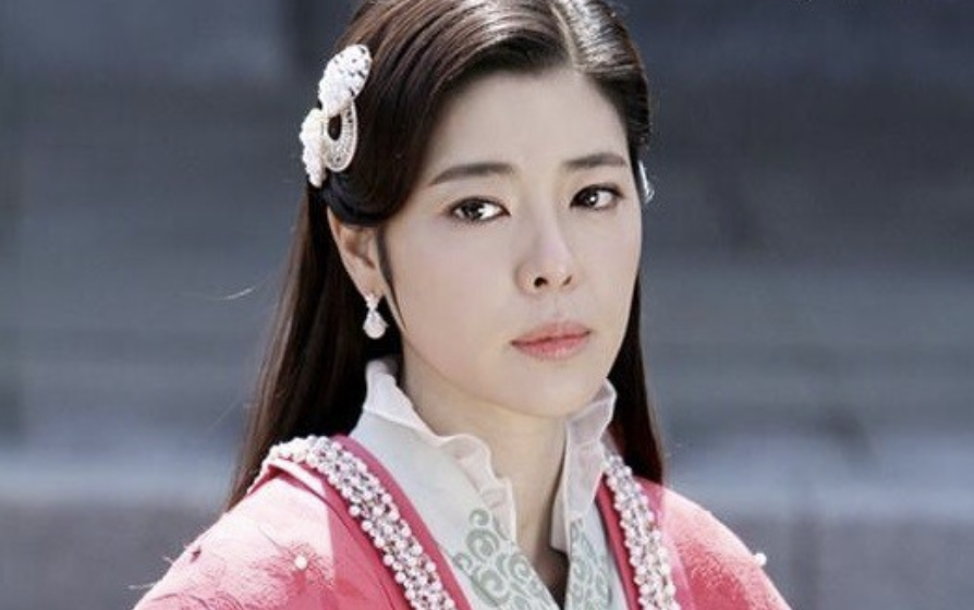 김규리30