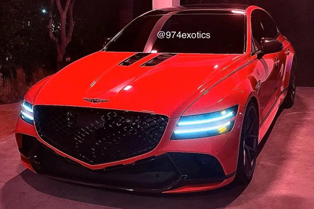 제네시스가 20대 한정판으로 선보일 ‘G80 퍼포먼스' 모델을 공개했다.