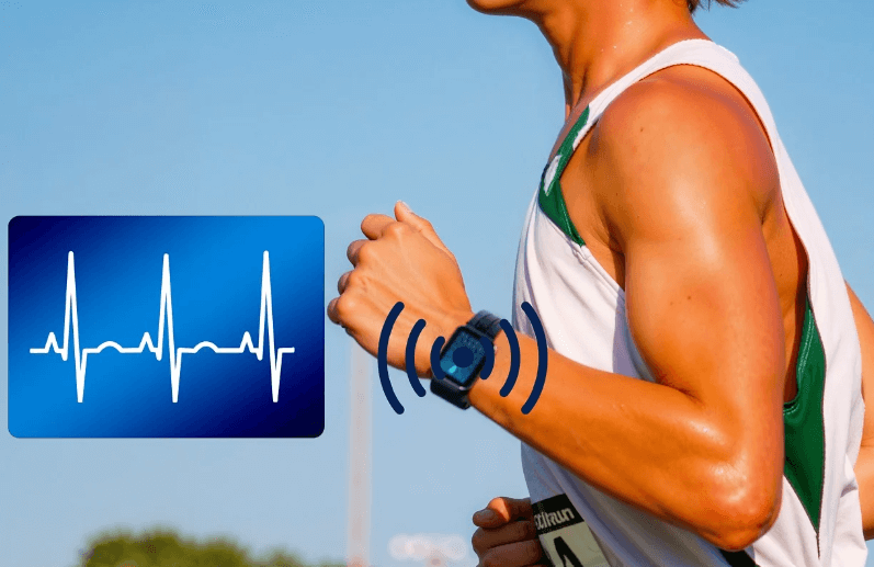 스마트워치로 똑똑하게 건강 관리하기, 스마트워치를 착용하고 달리기하는 남자