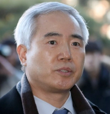 녹색정의당 강은미 광주 서구을 후보 흡혈귀 로고송 논란