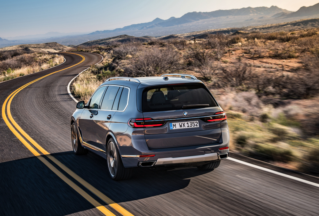 BMW X7
