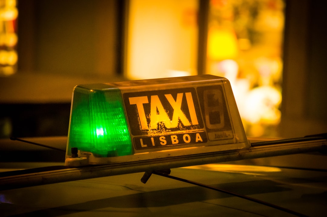 Taxi.