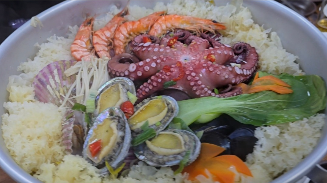 생생정보 해신닭칼국수 울산 동구 대왕암돌미역칼국수