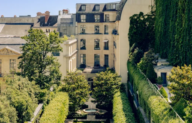 Ritz Paris, 파리 : 어메니티 / 소개 / 관광 / 객실 /부대시설