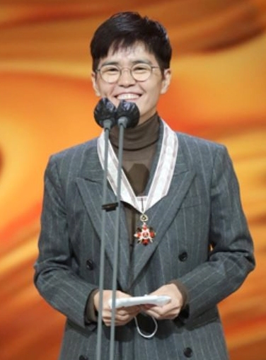 노희경 작가 신작 설현 출연 검토 상황