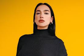 두아 리파(Dua Lipa)-가수 겸 모델, 패션디자이너이자 배우